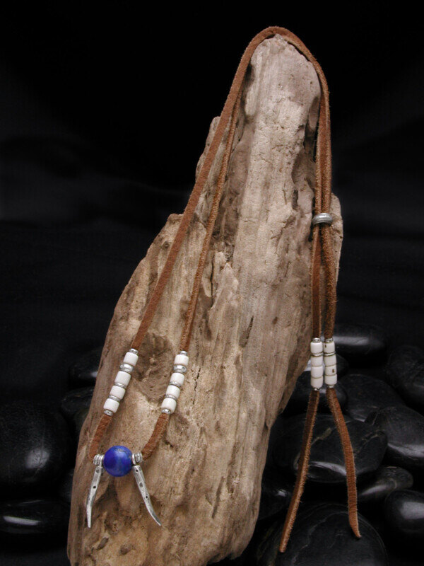 カレン族シルバー アンティークビーズ カーネリアン 鹿革紐