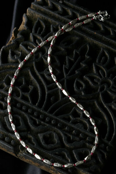 カレン族シルバー 深紅の輝き ガーネット ビーズ ネックレス シンプル SV950 a03-37