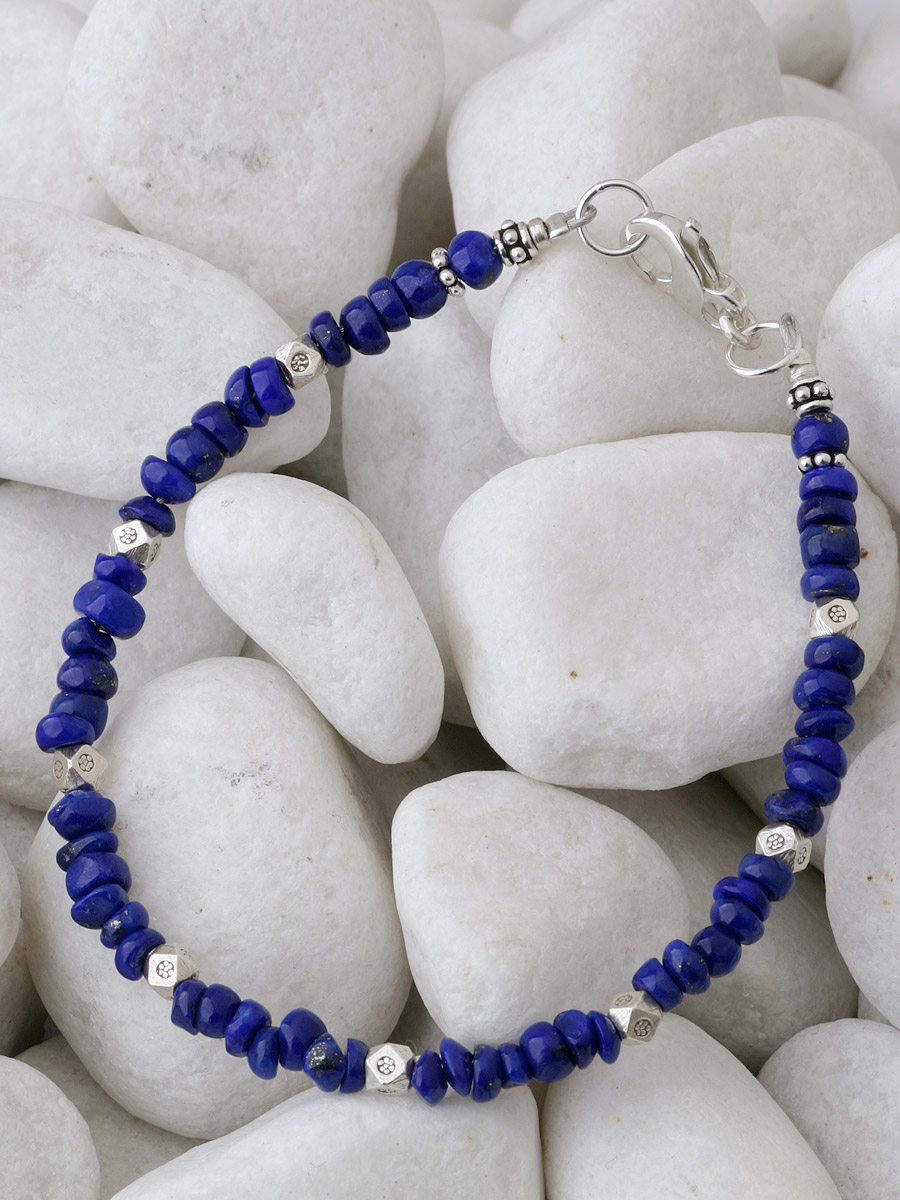 カレン族シルバーブレスレット/ラピスラズリa06-50 - 瑠璃と呼ばれた青の宝石ラピスラズリ。