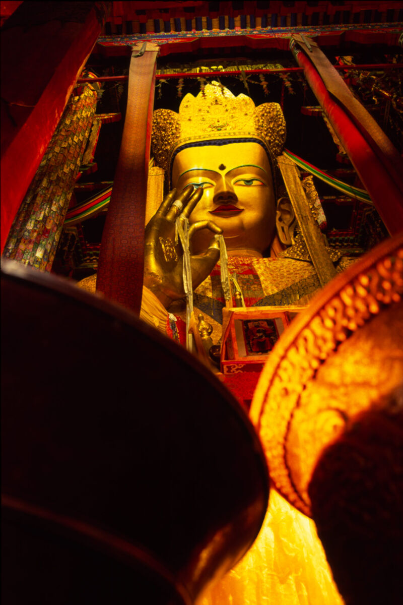 buddha tashi lhunpo monastery