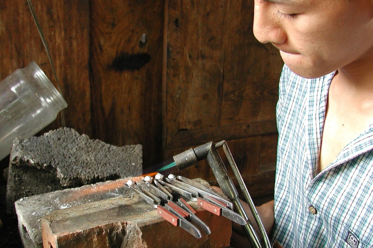 making ball shaped beads