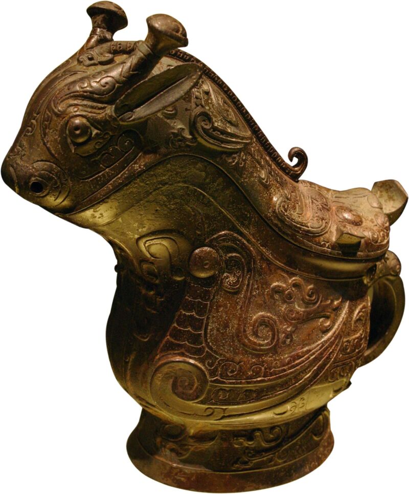 ox head shaped chinese ritual bronze vessel late shang