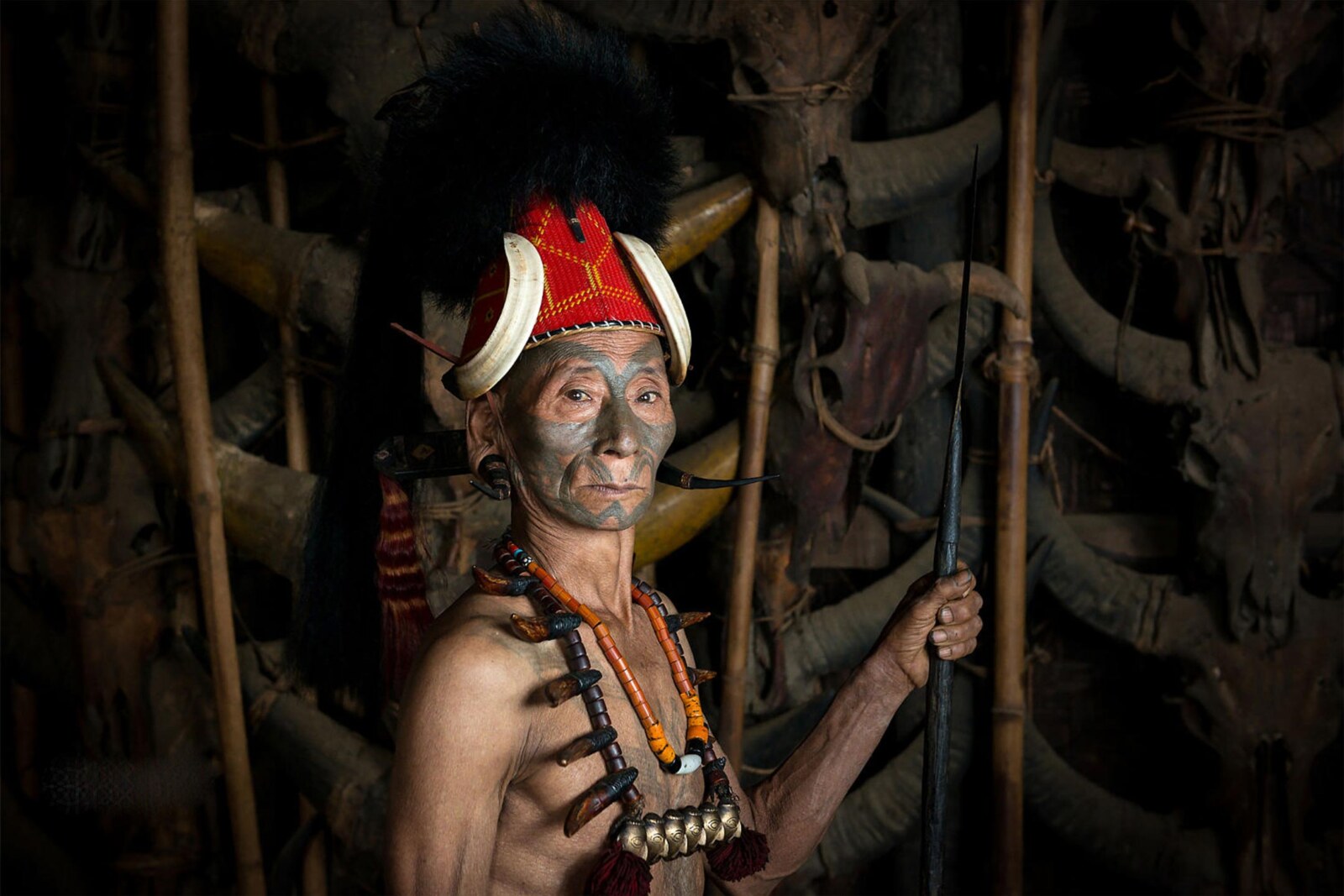 A Konyak Warrior by Manlam konyak / WIKIMEDIA COMMONS