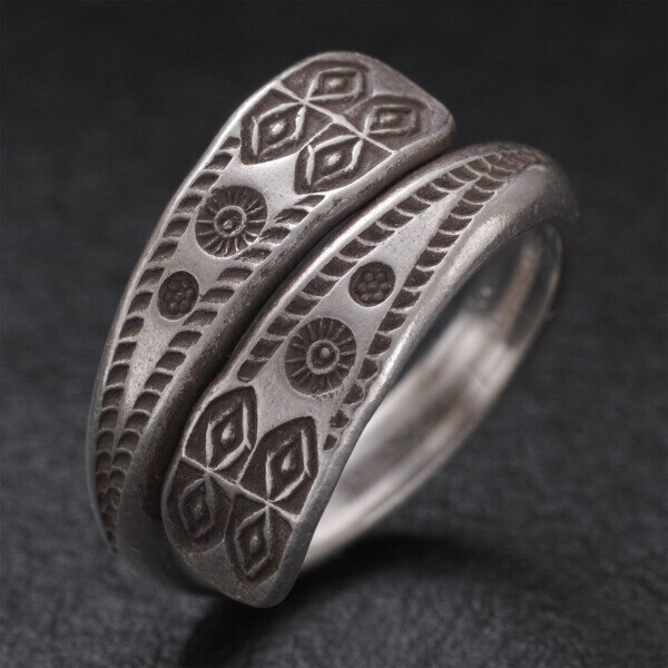カレン族シルバー リング 11号～27号 フリーサイズ 指輪 幅広 民族文様 SV950 a07-69