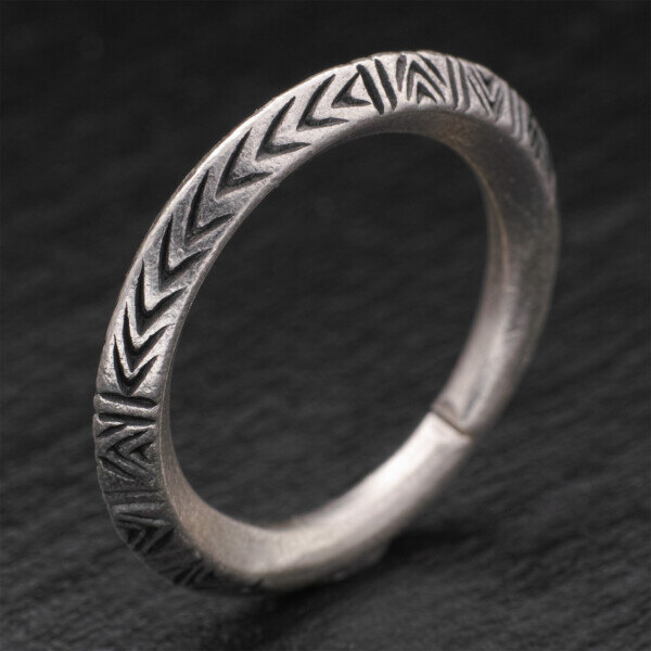 カレン族シルバー リング 11号～21号 フリーサイズ 民族文様 SV950 a07-55