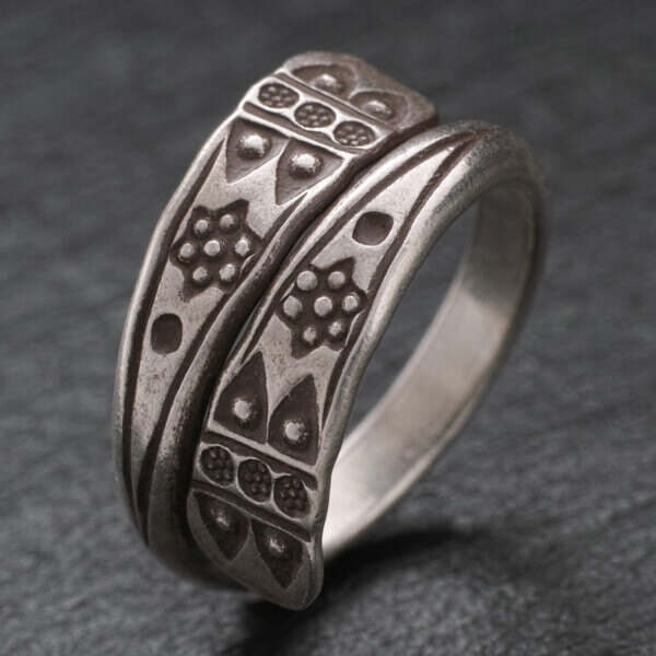 カレン族シルバー リング 9号～23号 フリーサイズ 指輪 幅広 民族文様 SV950 a07-67
